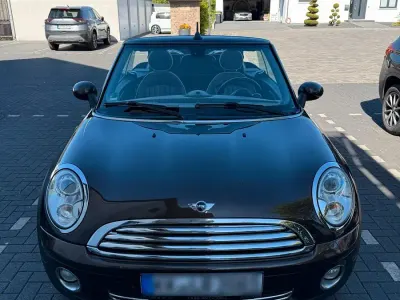 Brugt Mini Cooper Cabriolet Chili 122 HK (89 kW) 2010 Brun Cabriolet