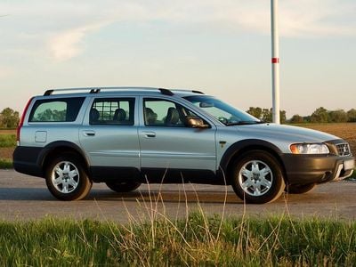 Second-hand Volvo XC70 Summum 185 CP (136 kW) 2006 Gri Break