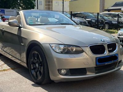 gebraucht BMW 320 Cabriolet i - Mit einem AUTOMATIKGETRIEBE