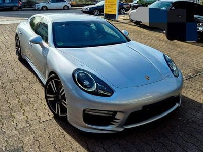 Porsche Panamera Turbo S