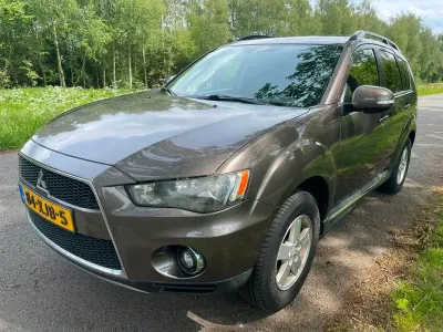 Begagnad Mitsubishi Outlander