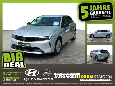 Gebraucht Opel Astra Elegance 131 PS (96 kW) 2023 Grau/typ aussenverkleidung met Kleinwagen