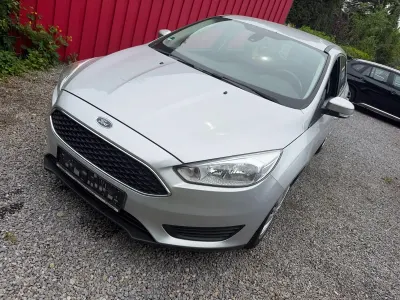 Gebraucht Ford Focus Business Edition 95 PS (69 kW) 2015 Silber Kombi