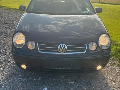 Gebraucht VW Polo 75 PS (55 kW) 2003 Violet Kleinwagen
