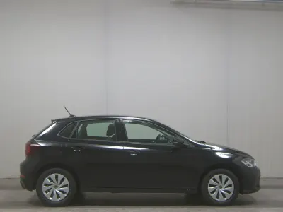 Używany VW Polo Life 80 KM (58 kW) 2023 Czarny Hatchback