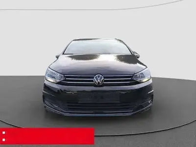 Gebraucht VW Touran Move 150 PS (110 kW) 2024 Schwarz metallic Van / Kleinbus
