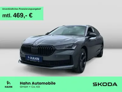 Neu Skoda Superb 204 PS (150 kW) 2026 Grau Kombi