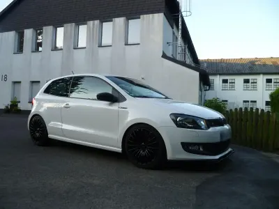 Gebraucht VW Polo Edition 90 PS (66 kW) 2012 Weiß Kleinwagen