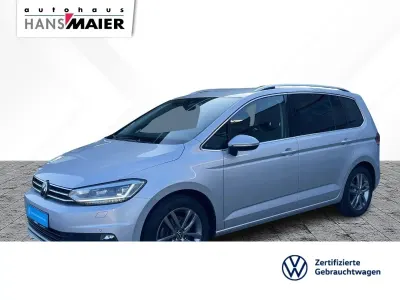 Gebraucht VW Touran Highline 150 PS (110 kW) 2022 Reflexsilber metallic Van / Kleinbus