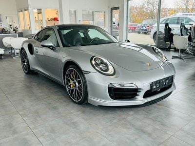 Porsche 911 Turbo S