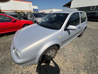 VW Golf IV