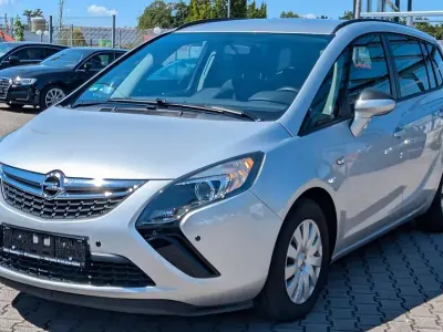 Gebraucht Opel Zafira Tourer Edition 120 PS (88 kW) 2012 Silber Van / Kleinbus