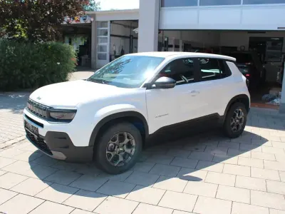 Gebraucht Jeep Avenger EV Longitude 114 kW (156 PS) 2023 Bianco SUV