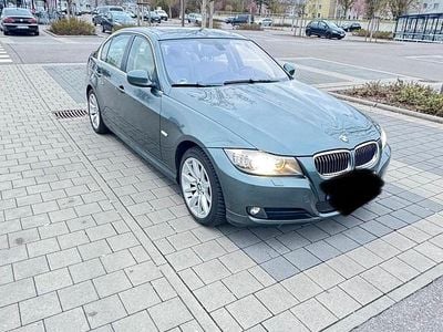 Gebraucht BMW 330 245 PS (180 kW) 2009 Grau Limousine