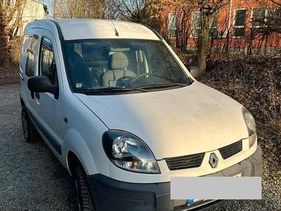 Second-hand Renault Kangoo 84 CP (61 kW) 2005 Alb Monovolum