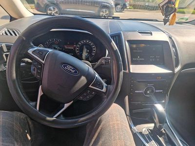 Second-hand Ford Galaxy 184 CP (135 kW) 2016 Maro Monovolum