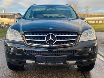 Gebraucht Mercedes ML350 272 PS (200 kW) 2005 Schwarz SUV