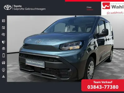 Gebraucht Toyota Proace Verso City 110 PS (80 kW) 2025 Libeccio blue Kombi