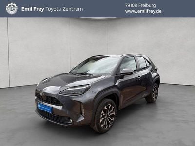 Neu Toyota Yaris Cross 92 PS (67 kW) 2026 Marlingrau metallic SUV