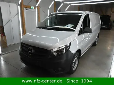 Gebraucht Mercedes Vito 102 PS (75 kW) 2020 Silber Van