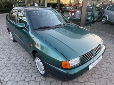 Usata VW Polo Classicline 60 CV (44 kW) 1996 Verde Berlina