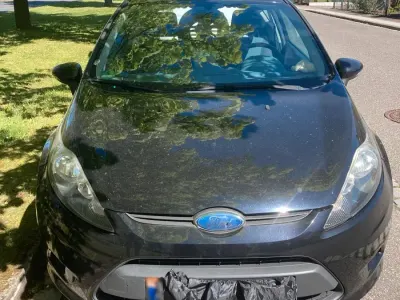 Usata Ford Fiesta 60 CV (44 kW) 2009 Nero Utilitaria