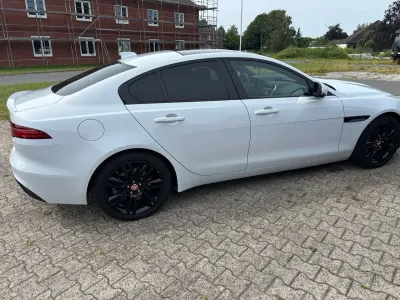 Gebraucht Jaguar XE S 250 PS (183 kW) 2020 Weiß Limousine