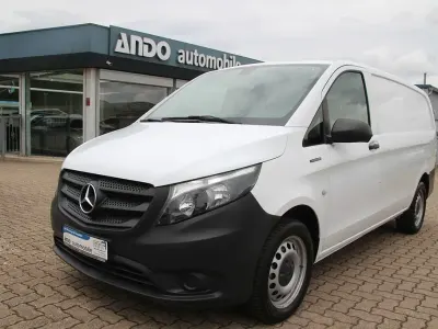 Gebraucht Mercedes e-Vito 85 kW (116 PS) 2020 Weiß Van