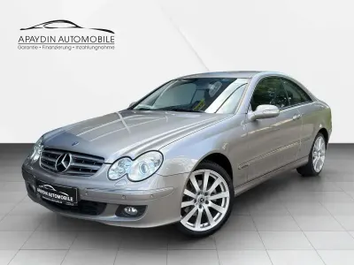 Gebraucht Mercedes CLK200 184 PS (135 kW) 2008 Cubanitsilber  metallic Coupé