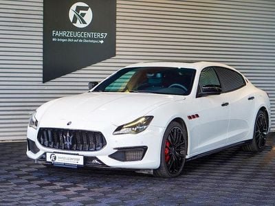 Weiß Gebraucht 2014 Maserati Quattroporte Limousine | 42.899 € (Etwas zu teuer)
