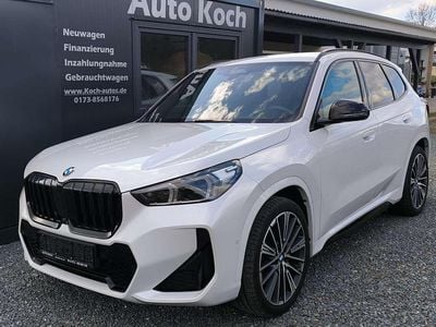 Gebraucht BMW X1 M Sport 163 PS (119 kW) 2023 Mineralweiss metallic SUV