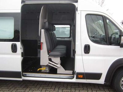 gebraucht Peugeot Boxer 7 Sitze mit verstellbare Sitzbank