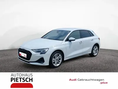 Gebraucht Audi A3 Sport 204 PS (150 kW) 2025 Gletscherweiß metallic Limousine