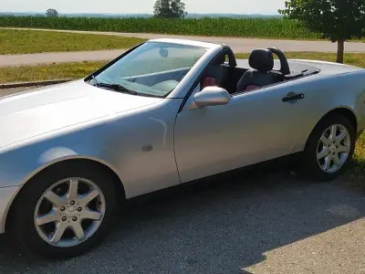 Gebraucht Mercedes SLK200 136 PS (100 kW) 1988 Silber Cabrio
