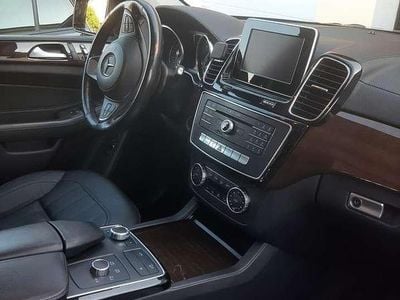Mercedes GLS400