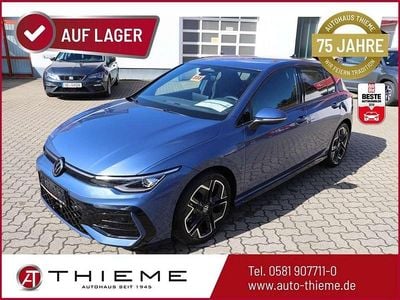 Nuova VW Golf VIII R-line Plus 150 CV (110 kW) 2026 Blu Berlina