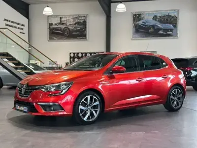 Gebraucht Renault Mégane Bose Edition 2016 Rot Limousine