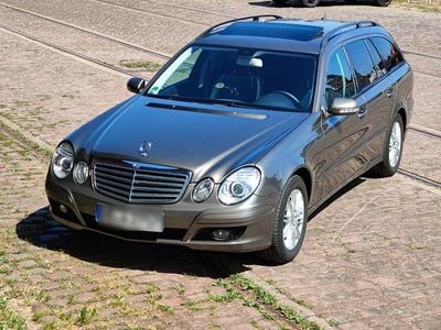Mercedes E280
