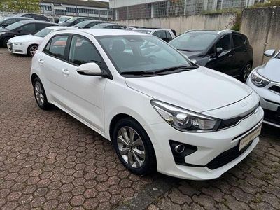 Usata Kia Rio Spirit 101 CV (74 kW) 2022 Bianco Berlina