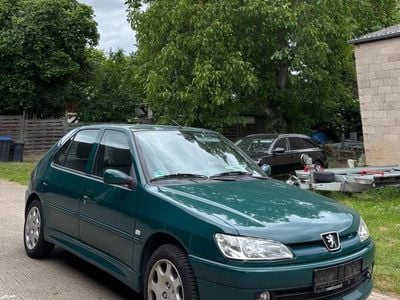 Peugeot 306