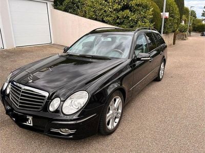 Mercedes E220
