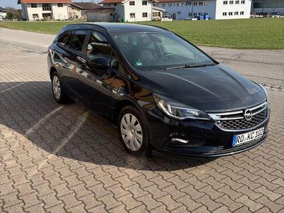 Gebraucht Opel Astra Eco 105 PS (77 kW) 2019 Blau Kombi