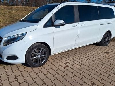 Mercedes V250