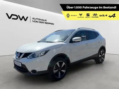 Gebraucht Nissan Qashqai N-Vision 163 PS (119 kW) 2016 Brilliant whit (weiß) SUV