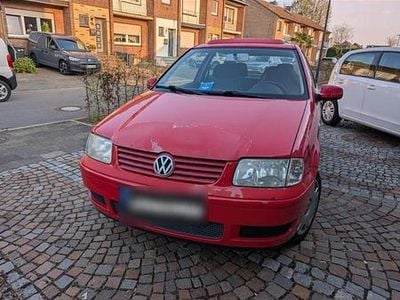 Gebraucht VW Polo 50 PS (36 kW) 2001 Rot Kleinwagen