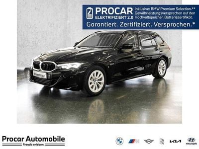 Gebraucht BMW 320e Shadowline 204 PS (150 kW) 2022 Schwarz Kombi