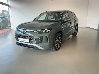 Neu VW Tayron Elegance 204 PS (150 kW) 2025 Grün SUV