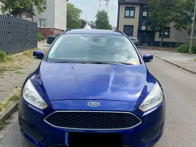 Gebraucht Ford Focus Titanium 120 PS (88 kW) 2016 Blau Kombi