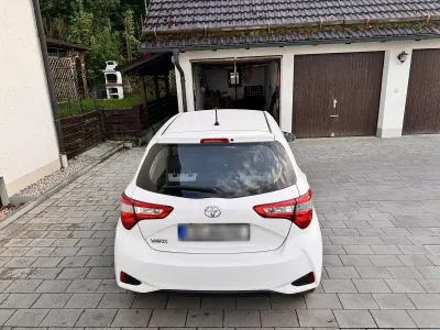 Gebraucht Toyota Yaris Comfort 69 PS (50 kW) 2018 Weiß Kleinwagen