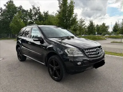 Gebraucht Mercedes ML320 AMG Edition 1 224 PS (164 kW) 2008 Schwarz SUV